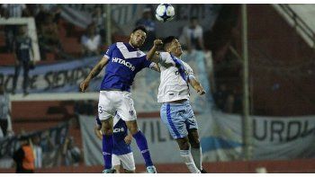 Atl. Tucumán aprovechó las falencias de Vélez y se metió en semis