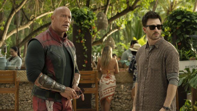 Dwayne Johnson y Chris Evans protagonizan esta comedia de acción.&nbsp;