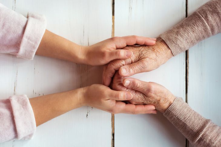 Cuidar y ser cuidados es el primer signo de civilización y un pilar de igualdad y bienestar.   Cuidar y ser cuidados es el primer signo de civilización y un pilar de igualdad y bienestar.