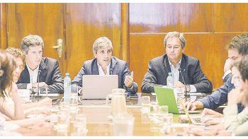 ámbito.com | Demanda. Caputo anticipó que la intención es dejar siempre posturas “insatisfechas” en las colocaciones para que los títulos argentinos “queden demandados” y, con esto, se haga más profundo el mercado para la Argentina.