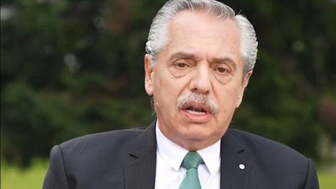 Alberto Fernández respondió preguntas de los seguidores en redes sociales.