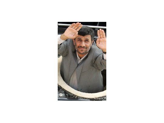 Mahmud Ahmadineyad.