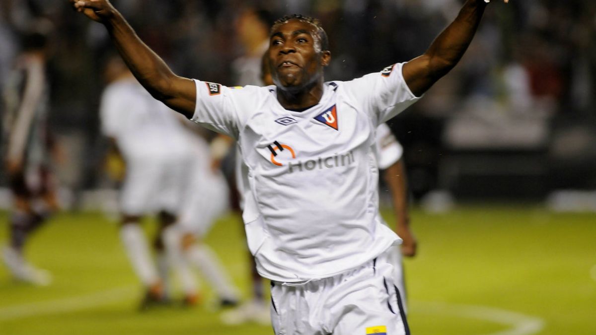 From La Bombonera to Reggaeton: the former mouth who won the Libertadores and today enjoys his facet as a singer