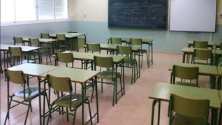 La baja natalidad golpea al sistema educativo y hasta 100 colegios privados podrían cerrar.