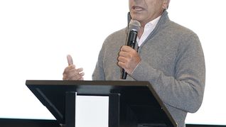 Luis Caputo expuso en BATEV 2026, el encuentro de la construcción y el real estate organizado por CEDU y AEV en La Rural. El ministro puso el foco en el desarrollo del crédito hipotecario y la movilización de los dólares fuera del sistema financiero Luis Caputo expuso en BATEV 2026, el encuentro de la construcción y el real estate organizado por CEDU y AEV en La Rural. El ministro puso el foco en el desarrollo del crédito hipotecario y la movilización de los dólares fuera del sistema financiero