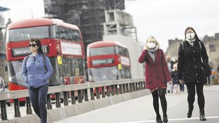Empresas británicas reducen el pago por aislamiento al personal no vacunado contra la Covid-19