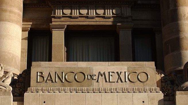 Tercer recorte de tasas consecutivo de Banxico.