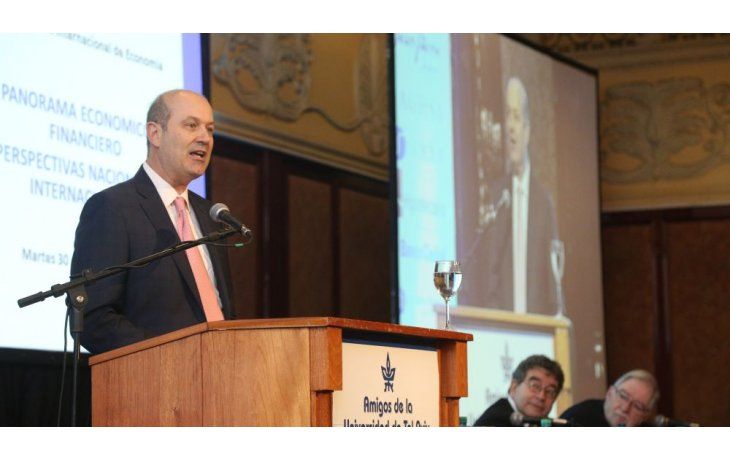 Sturzenegger vuelve a chocar con Prat Gay: Un proceso de desinflación necesita de varios meses
