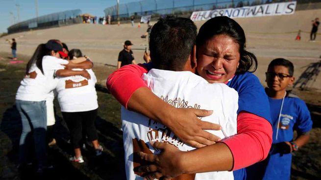 Las desgarradoras situaciones que viven las familias separadas por la búsqueda de un futuro mejor.