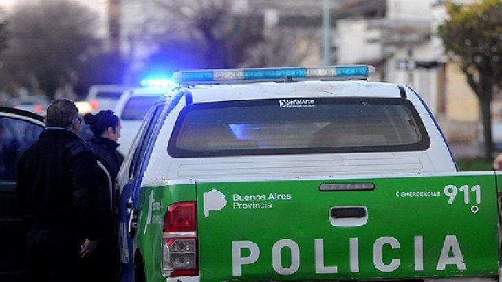 Una joven de 25 años fue asesinada de un disparo en una vivienda en la localidad de Garín. Una joven de 25 años fue asesinada de un disparo en una vivienda en la localidad de Garín.