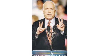 El candidatorepublicano,JohnMcCain,defiende laalianza deEE.UU. conColombia ylos tratadosde librecomerciocon lospaíses de laregión.
