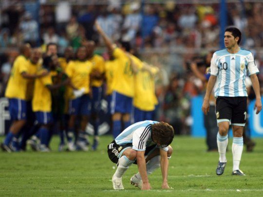 El último partido oficial fue en 2007, cuando Brasil superó 3-0 a Argentina y ganó en Venezuela la Copa América.