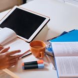 La Intelgiencia Artificial diseñó un plan de estudio para evitar la sobrecarga diaria. La Intelgiencia Artificial diseñó un plan de estudio para evitar la sobrecarga diaria.