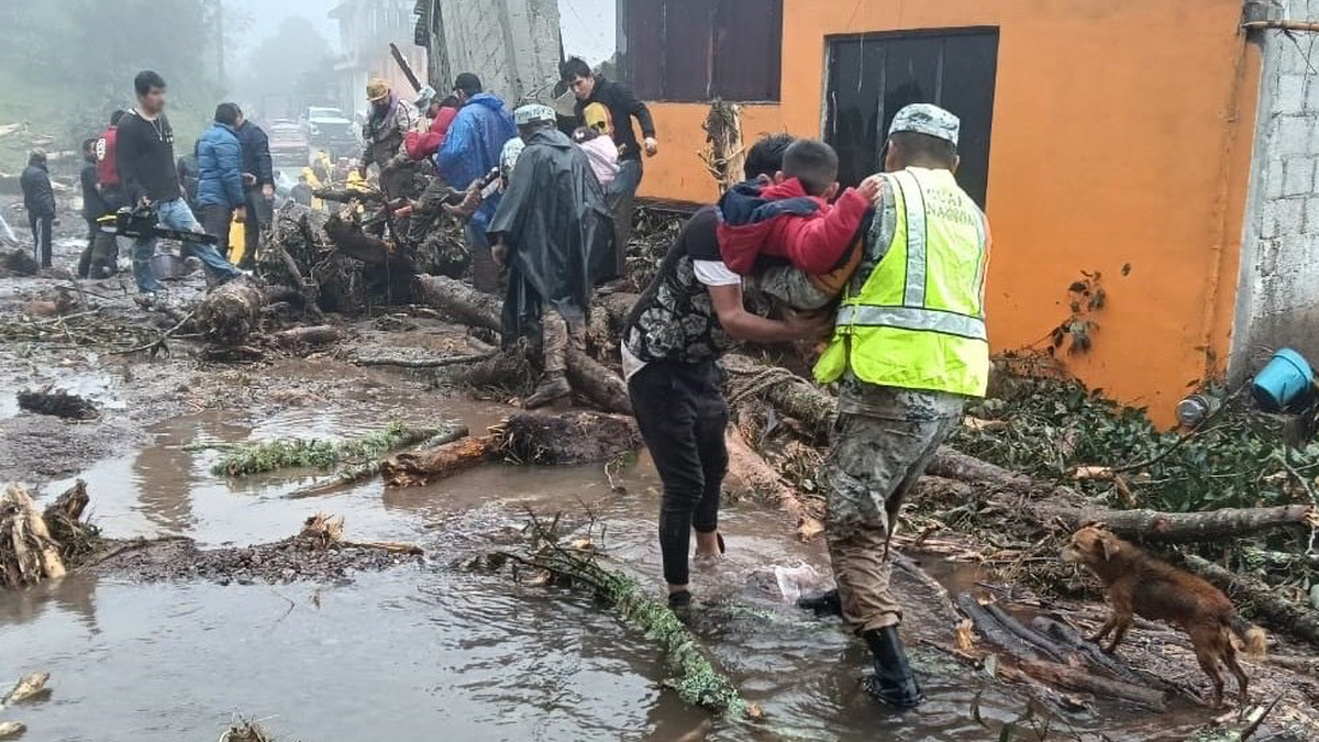 Torrential rains in Mexico cause more than 40 deaths and serious damage to infrastructure