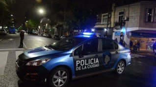 La Policía de la Ciudad detuvo a cuatro jóvenes por un asalto a mano armada en La Boca.&nbsp;
