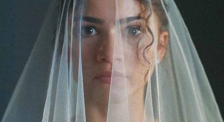 Zendaya y Robert Pattinson entre el amor y el drama. Zendaya y Robert Pattinson entre el amor y el drama.