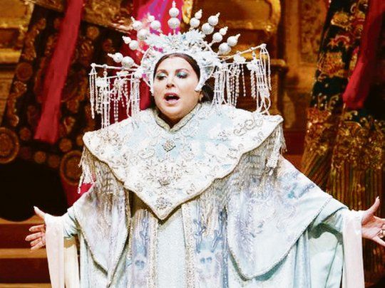 Princesa cruel. María Guleghina, la Turandot del primer elenco de la ópera de Puccini que sube hoy a escena.