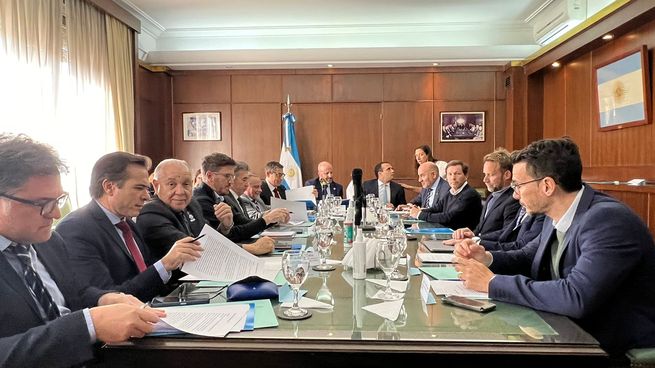 La Mesa de Articulación Judicial Contra el Narcotráfico se reunió en Comodoro Py.