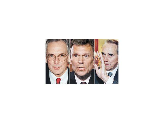 El el ex líder demócrata de la Cámara baja Bob Livingstone, el ex titular de ese cuerpo Tom Daschle y el ex senador republicano Bob Dole, hoy notorios lobbystas.