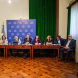 Los senadores del PJ brindaron precisione sobre el proyecto. Los senadores del PJ brindaron precisione sobre el proyecto.