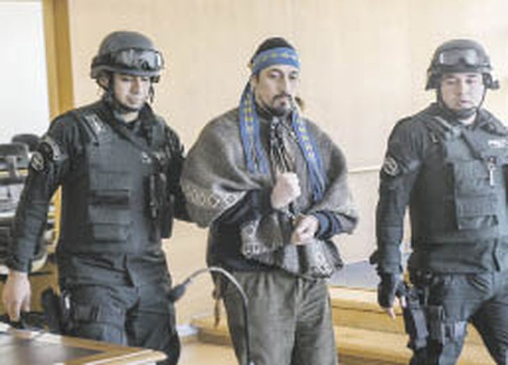 Huala viajó a Argentina en 2022, pero fue detenido y será extraditado nuevamente a Chile. Huala viajó a Argentina en 2022, pero fue detenido y será extraditado nuevamente a Chile.