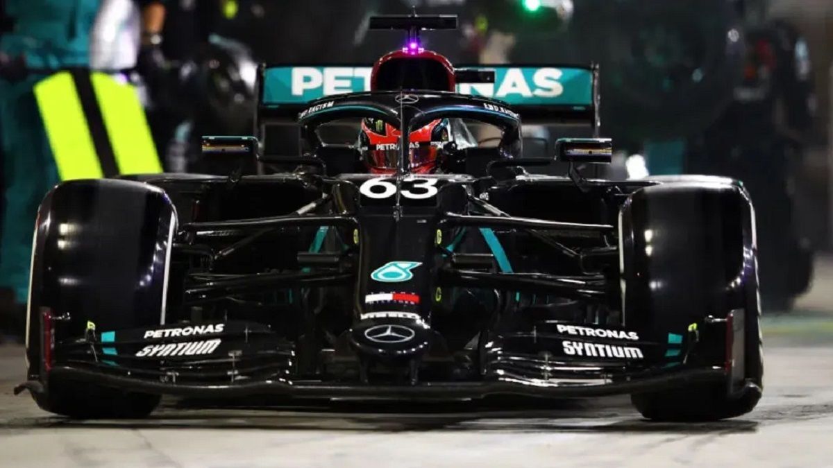 George Russell (Mercedes) takes pole position at the Hungarian GP