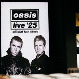Llega el fans store de Oasis a la Argentina. Llega el fans store de Oasis a la Argentina.