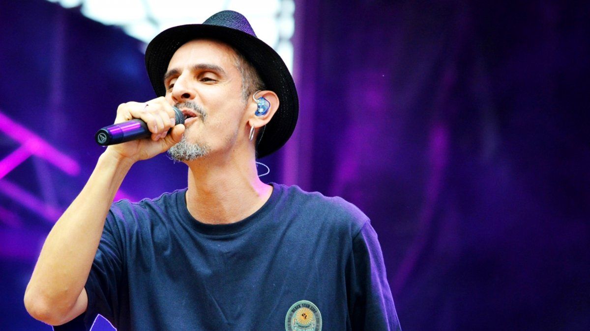 Guillermo Bonetto from Los Cafres, spoke about the health problems that kept him from the stage