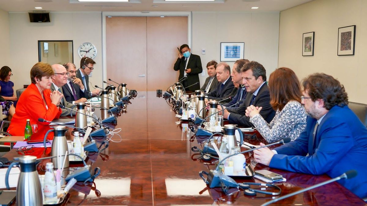 After the approval of goals, Massa meets again with the IMF