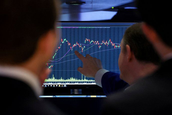 Wall Street sets record after record. The rate drop must wait.