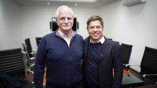 Jorge Taiana y Axel Kicillof, juntos en un encuentro en Ensenada. 