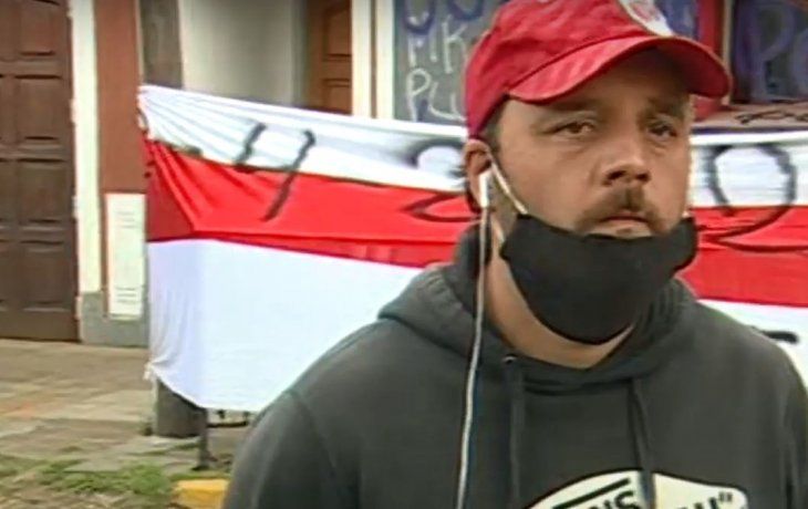 Pablo Costa, padre de Lucía Costa, quien falleció durante la explosión ocurrida en un bar en San Miguel.