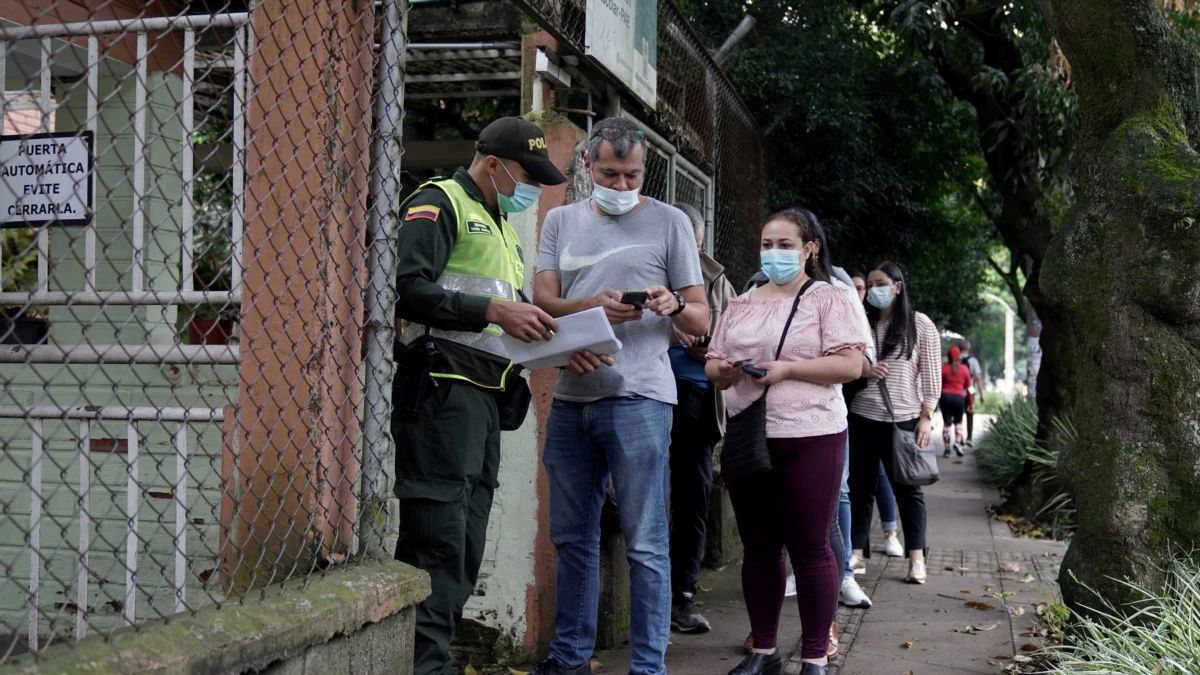 three attacks with explosives during election day