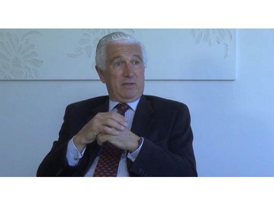 El exvice del BCRA, Alejandro Reynal, fue ejecutivo del JP. Morgan en Nueva York, fundó su propia entidad y en 2007 Mauricio Macri lo designó al frente de ArteBA, pero por presión de un grupo de artistas tuvo que renunciar al cargo.