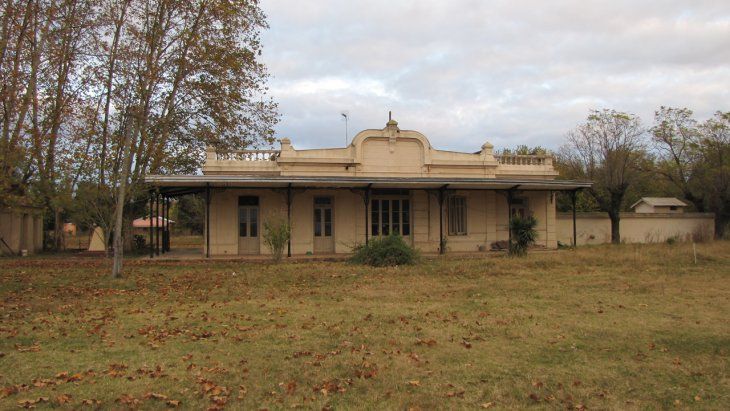 El símbolo de un mejor pasado cuando el tren funcionaba con normalidad.