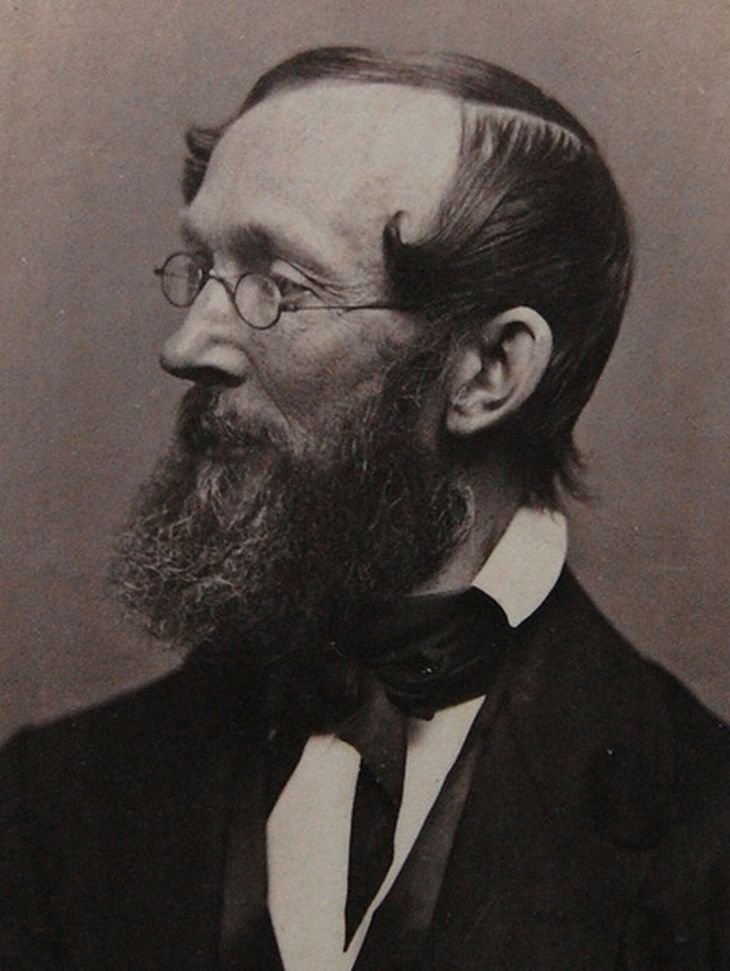 Francis Bowen, uno de los olvidados en el desarrollo de la Teoría Cuantitativa del Dinero, fue quien primero presentó la “formulación matemática moderna” Francis Bowen, uno de los olvidados en el desarrollo de la Teoría Cuantitativa del Dinero, fue quien primero presentó la “formulación matemática moderna”