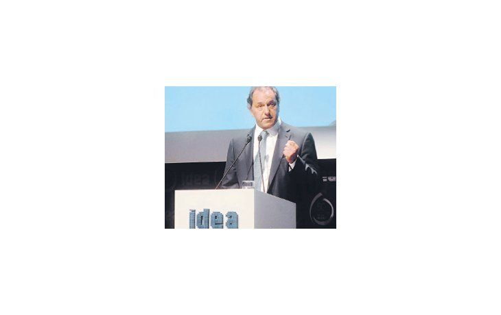 ámbito.com | El gobernador Daniel Scioli inauguró ayer en Mar del Plata el Coloquio de IDEA que, como ya es costumbre, no contará con la presencia de representantes del Gobierno nacional.El gobernador Daniel Scioli inauguró ayer en Mar del Plata el Coloquio de IDEA qu