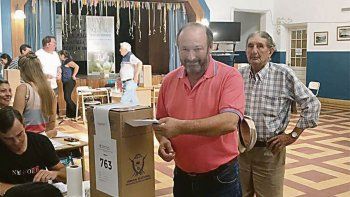 primer duelo cambiemos, con reves pro: ucr aplasto  a mac allister