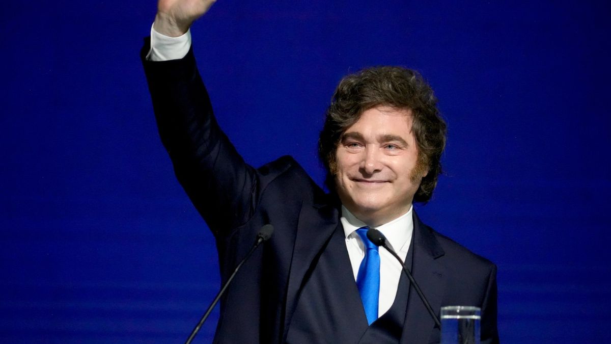 Javier Milei defendió el rumbo económico, insistió con la reforma del BCRA y palpitó el partido contra Suiza