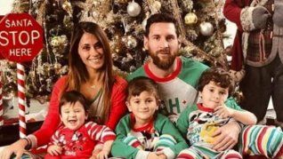 Postal familiar de Lionel Messi en Navidad.