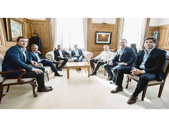 SAN JUAN. Marcos Peña y Rogelio Frigerio recibieron ayer en Casa Rosada a los intendentes sanjuaninos Marcelo Orrego y Fabián Martín junto al diputado nacional Eduardo Cáceres y al senador nacional Roberto Basualdo.