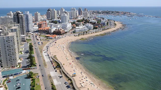 uruguay espera un efecto rebote que llene de argentinos las playas de punta del este uruguay espera un efecto rebote que llene de argentinos las playas de punta del este