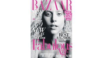 Lady Gaga posó, por primera vez, sin maquillaje para la tapa de Harpers Bazaar de octubre.