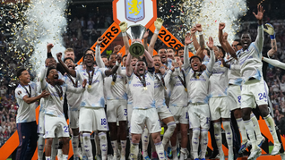 El Aston Villa conquistó su primera Europa League caminando, luego de vencer comodamente por 3 a 0 al Friburgo de Alemania. El Aston Villa conquistó su primera Europa League caminando, luego de vencer comodamente por 3 a 0 al Friburgo de Alemania.
