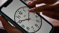 La UNAM reveló las graves consecuencias de usar el teléfono cuando vamos a dormir.