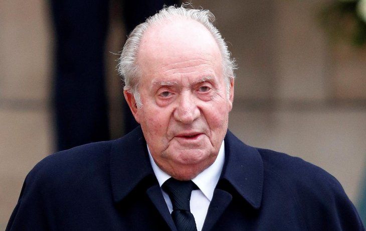 Juan Carlos dijo que se iba de Espa&ntilde;a para facilitar el ejercicio de funciones de su hijo, el rey Felipe VI.