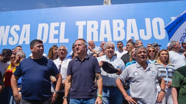 La CGT marchó a Plaza de Mayo en rechazo a la reforma laboral.