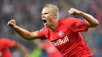 Erling Haaland será jugador de Borussia Dortmund.