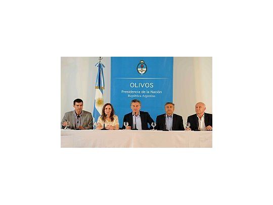 Macri bindó una conferencia de prensa luego del almuerzo con gobernadores.