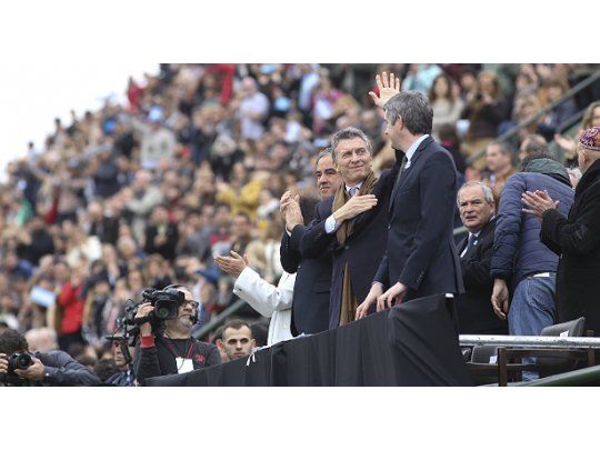 Finalmente, Macri asistió al desfile